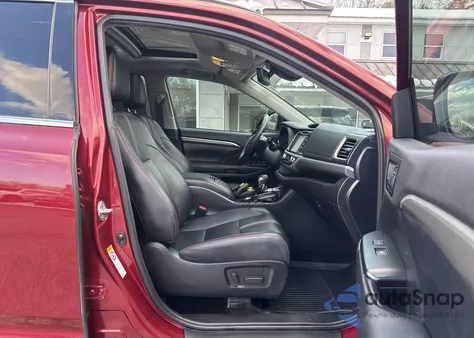 2019 Toyota Highlander Se/Xle from USA, damaged, VIN 5TDKZRFH6KS574621